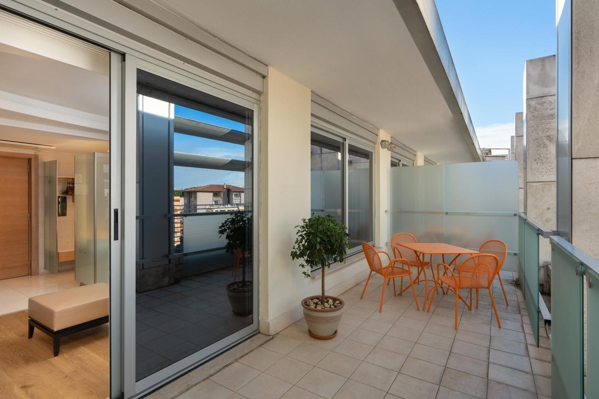 Precise House Mantegna Roma — Photos 1
